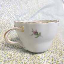 Meissen マイセン ベーシックフラワー 三つ花 アスター 紫　食器 洋食器 カップのみ　ティー/コーヒー兼用_画像2