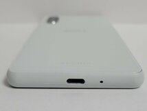 　★【38744WM】 ジャンク美品 au SOG04 SONY Xperia 10 III ホワイト SIMロック解除済 1円 ! 1スタ !_画像3