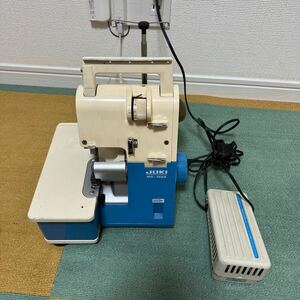 通電OK ◆ ジューキ JUKI オーバー ロックミシン 本体 MO-102S フットペダル付き 手工芸 ハンドクラフト 裁縫 手芸 昭和レトロ