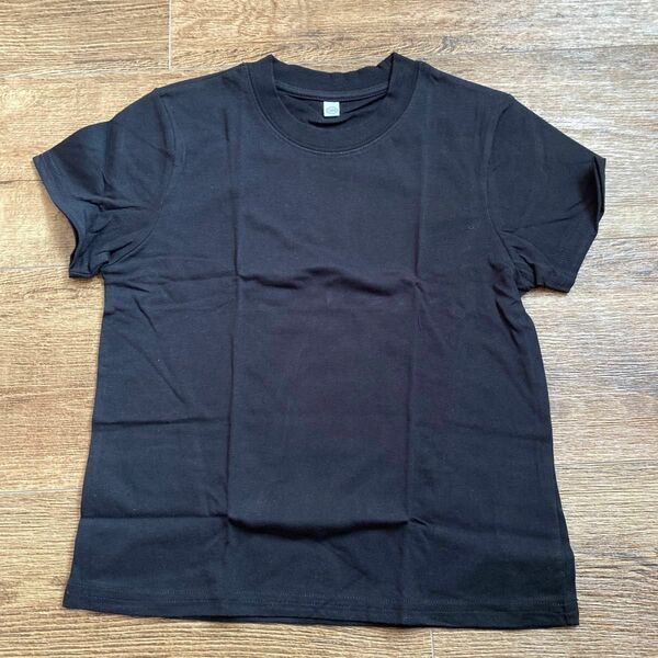 (まとめ割対象) Tシャツ シンプル 黒 120 新品