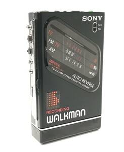 [ прекрасный товар ][ редкий ][ прекрасный звук ][ обслуживание товар ] SONY Walkman WM-F203 батарейка box имеется матовый черный ( кассетная лента воспроизведение запись радио AM/FM)