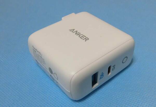 Anker PowerPort PD2　/　PD対応 32W 2ポート USB-A & USB-C 急速充電器　　良好!!