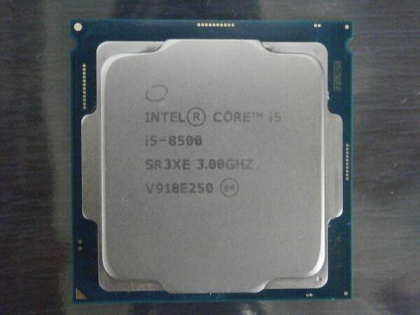 Intel Core i5 8500 6C/6T 3.00GHz《中古動作品》