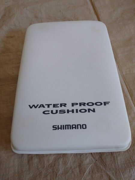 シマノ　SHIMANO　防水マット