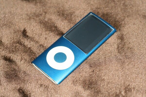 ipod nano 4世代　８ＧＢ