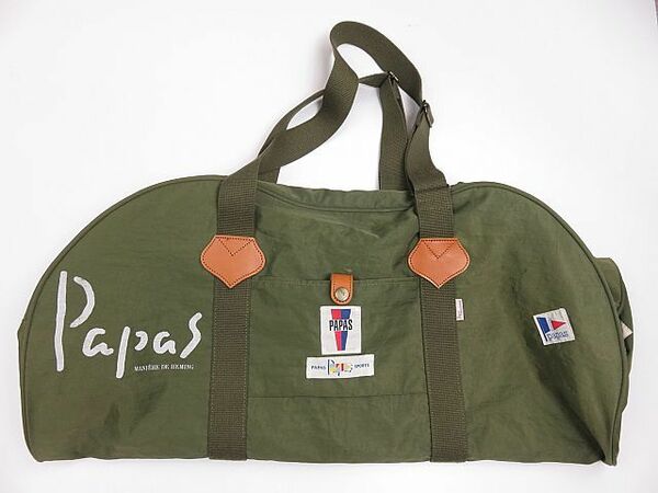 パパス　PAPAS　ナイロンボストンバッグ　鞄　沢山のロゴワッペン付き　モスグリーン