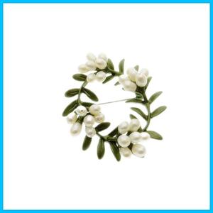 【在庫処分】花輪 かわいい おしゃれ 飾り 緑 天然真珠 白 花 マートル ビジュー バレンタインデー 真珠 ギフト パール 結婚