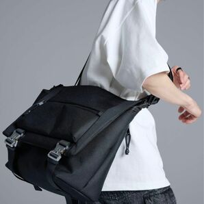 【犬飼京×DEVICE】cobra buckle messenger bag/コブラバックル メッセンジャーバッグ