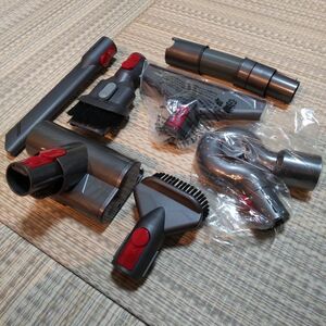 dyson v8 純正パーツ