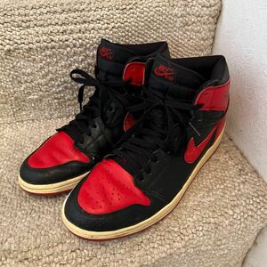 NIKE エアジョーダン1 RETRO HIGH Bred（2001）★US10/28cm★ナイキAIR JORDAN 1レトロハイ ブレッド★ブラックxレッド★ブルズカラー