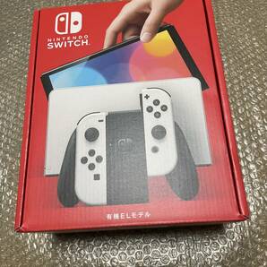 Nintendo　Switch　スイッチ 有機ELモデル 本体　ホワイト　新品　未開封　店舗印なし　 送料込み　ゆうパック(おてがる)