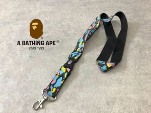 A BATHING APE●カラフル ベイプカモ柄ストラップ ホルダー●エイプ