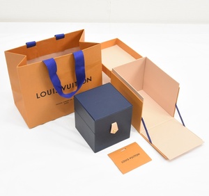 LOUIS VUITTON ルイ ヴィトン 時計ケース　空箱　ショッパー　メッセージカード　セット 収納箱 BOX ボックス 化粧箱　紙袋