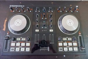 18 TRAKTOR KONTROL S2 DJコントローラ