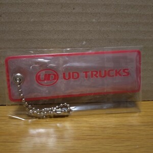 UDtrucks UDトラックス UD ロゴ 反射板 キーホルダー 非売品 ノベルティ グッズ truck トラック コレクション 限定 logo collection ②