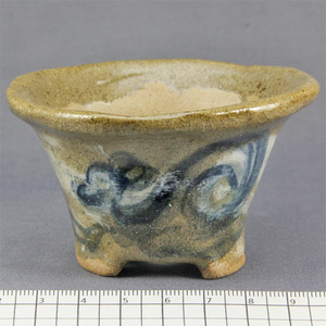 盆栽鉢 小品盆栽鉢 ミニ盆栽鉢 母の日 犬 陶器鉢 丸鉢 (直径8.2cm・高さ4.9cm) 和鉢 贈り物 お祝い 手びねり鉢 手作り鉢