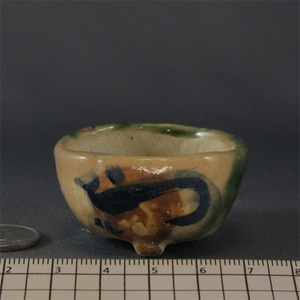 豆盆栽鉢 小さな盆栽鉢 盆栽鉢 母の日 陶器鉢 丸鉢 (直径4.6cm・高さ2.6cm) 和鉢 贈り物 お祝い 手びねり鉢 手作り鉢