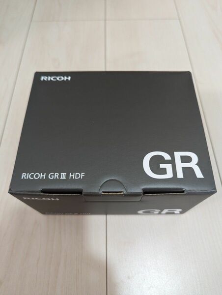 新品未使用 送料無料 RICOH GR III HDF 4月購入分