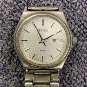 SEIKO SPIRIT 7N48-7000 セイコー シルバー シルバー文字盤 腕時計 部品取り ジャンク品 