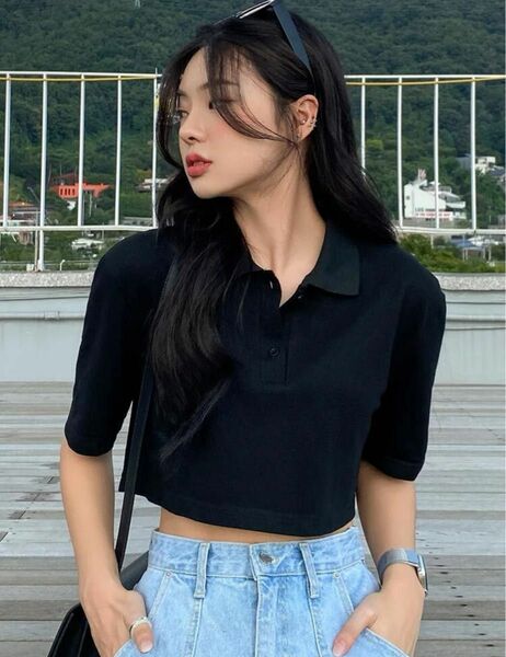 SHEIN ポロシャツ ブラック ミニ ショート丈 カジュアル 韓国 黒 ニット ブラック プルオーバー 半袖