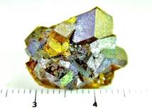 [国産鉱物]　レインボーガーネット小群晶・奈良県産　F62_画像1