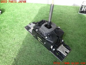 2UPJ-94407555]ポルシェ・パナメーラ(970M46)ATシフトレバー 中古