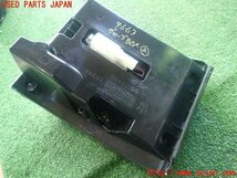 2UPJ-96637517]マセラティ・クアトロポルテ(MQP)グローブボックス2 中古_画像2