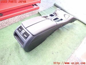 2UPJ-99137540]BMW 528i(FR30)センターコンソール 中古