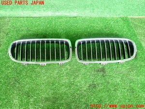 2UPJ-98111050]BMW アクティブハイブリッド3(AH3)(3F30)ラジエターグリル 中古