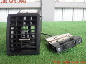 2UPJ-94057526]VW トゥアレグ(7LBHKS)エアコン吹き出し口1 (インパネ右) 中古