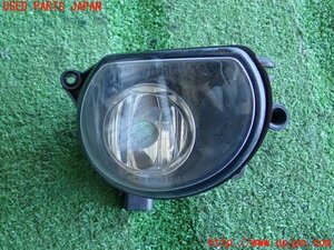 2UPJ-94751180] Audi *Q7(4LBHKA) right foglamp [ junk ] used 