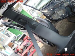 2UPJ-98827670]インプレッサ WRX-STi A型(GRB)左センターピラートリム 中古