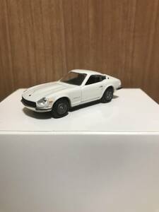 ダイドーコーヒー懸賞品　トミカサイズミニカー　日産フェアレディ240Z(白色)