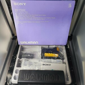 SONY WM-F550Cの箱と一部付属品のみ　ソニー walkman カセットプレーヤー ウォークマン