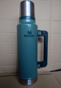 新品未使用STANLEY CLASSIC LEGENDARY Vacuum BOTTLE 1.4L 1.5QTレアアメリカ人から10-08265-001 スタンレー クラシック真空ボトルグリーン