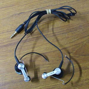 i572 audio-technica オーディオテクニカ 耳掛け型 イヤホン ATH-EC7 中古 破損あり 動作品の画像2