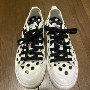 adidas スニーカー　24センチ