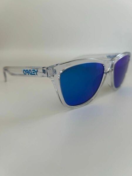 オークリーOAKLEY サングラス 9245-A754フロッグスキン FROGSKINS 