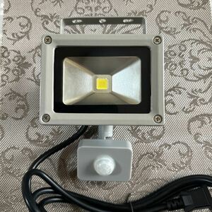 LED センサーライト 10W LED 未使用品　AC100V