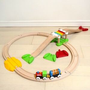 BRIO ブリオ レールウェイ マイファースト ビギナーセット 全18ピース 対象年齢 1歳半~ 電車 おもちゃ 木製 レール