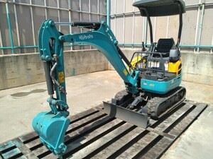 Mini油圧ショベル(Mini Excavator) クボタ U-17 202002 3,045h ゴム、配管、簡易塗装、整備済 配管included