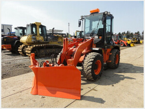 Tiresショベル(Wheel Loaderー) 日立建機 ZW80-5B 202003 2,880h