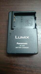 送料無料　パナソニック　LUMIX　DE-A65　充電器