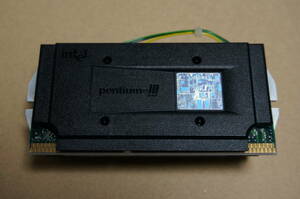 Intel Pentium III 1000MHz 1000/256/100/1.7V SL4KL Slot1 Coppermine ジャンクで