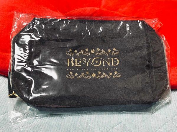 新品　浅田真央　beyond 　ポーチ　化粧ポーチ　小物入れ