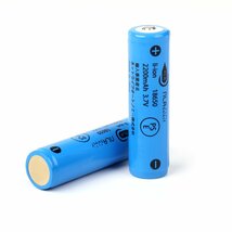 18650バッテリー リチウム充電池 2200mAh 懐中電灯 ヘッドライト 充電式 過充電保護 保護回路付_画像1