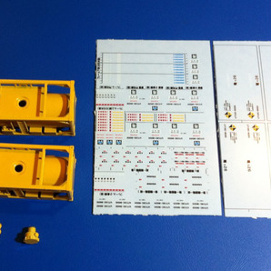 ★ UT13C液化塩素専用タンクコンテナデカール＋塗装済コンテナ2個 1円スタート 8023～ 条件付送料無料の画像4