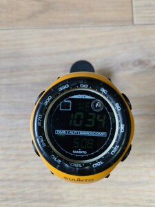 SUUNTO VECTOR イエロー　カシオ　ガーミン