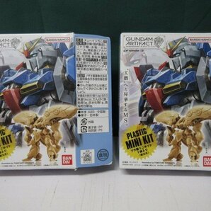 プラモデル ガンダムアーティファクト 3弾 Zガンダム/ダブルオーライザー プラモのみ 2個セット 未組立て ①の画像1