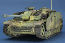 ■完成品■ ドラゴン 1/35 Ⅲ号突撃砲 Ausf.Ｇ 後期型_画像1